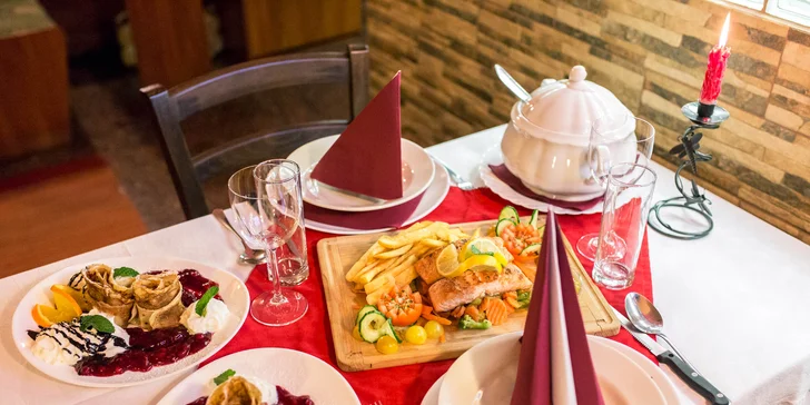 3-chodové menu podľa vlastného výberu aj s prípitkom pre 2 osoby
