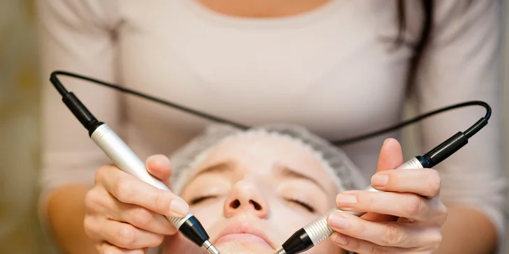 Myostimulácia vybranej oblasti v salóne L&L Beauty