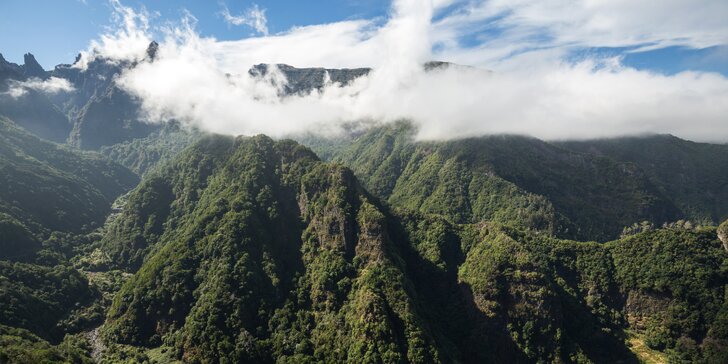 Oddych na dychberúcom ostrove Madeira a ostrovoch Desertas