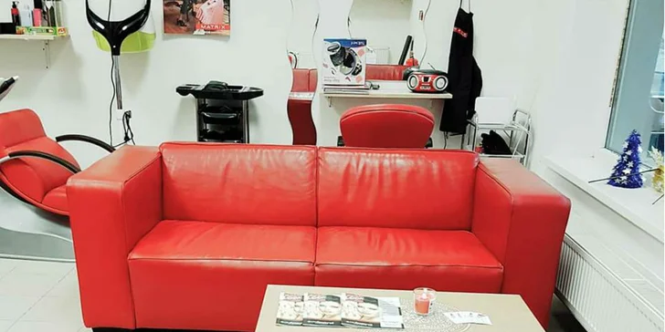 Dámsky strih, farbenie a styling vlasov