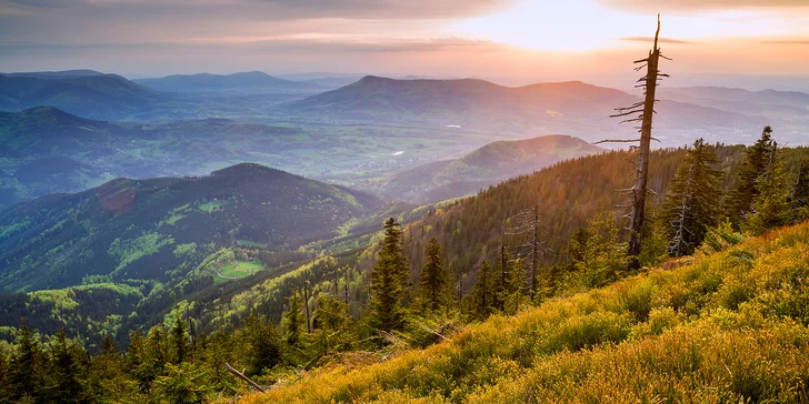 Turistická alebo lyžiarska dovolenka v Beskydách - 3 alebo 4 dni s polpenziou