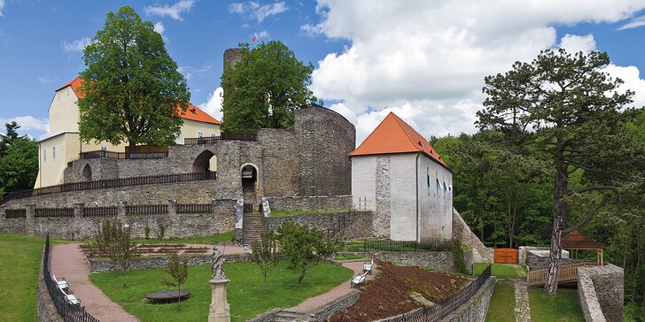 Dobrodružný pobyt na hrade Svojanov vrátane prehliadky + 2 deti do 6 r. zdarma
