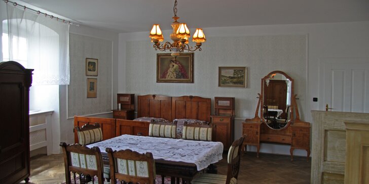 Dobrodružný pobyt na hrade Svojanov vrátane prehliadky + 2 deti do 6 r. zdarma