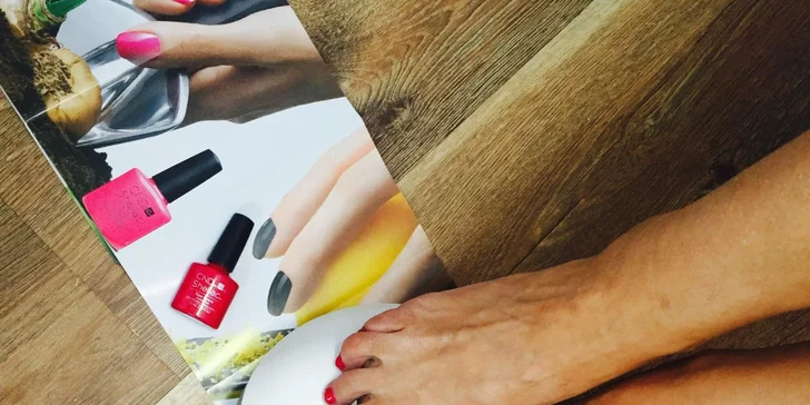 Spevnenie nechtov bio pokrytím alebo CND Shellac na rukách či nohách