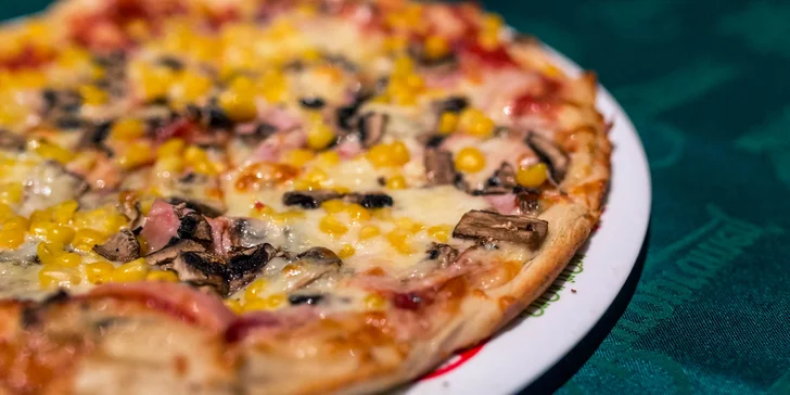 Vynikajúca pizza priamo na mieste alebo aj take away!