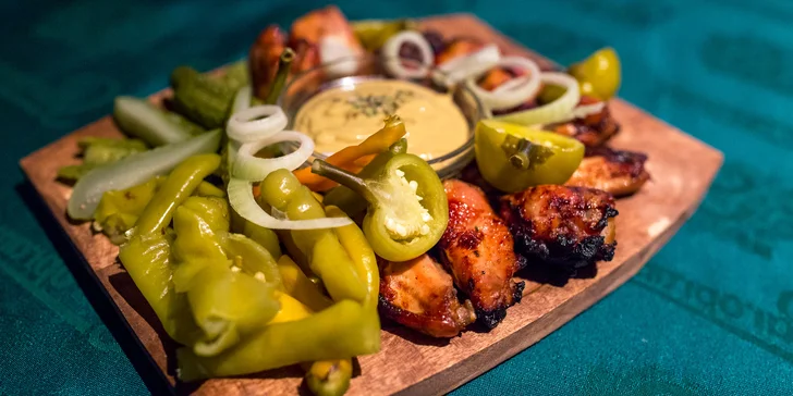 Grilované krídelká a detské menu v Bowling Pube!