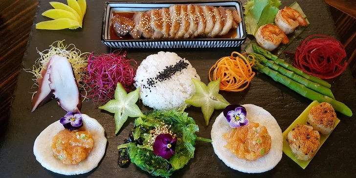 Japonské degustačné menu pre 2 osoby