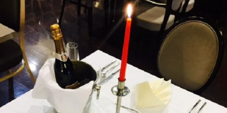 Luxusné valentínske degustačné 4-chodové menu pre dvoch + darček