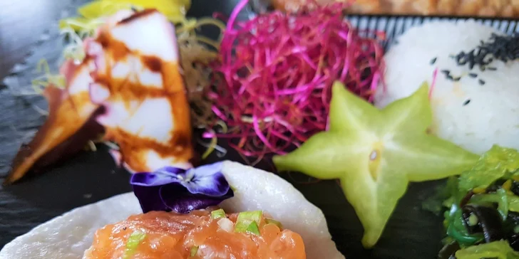 Japonské degustačné menu pre 2 osoby
