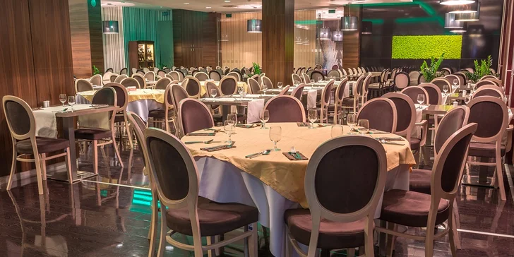 Luxusné valentínske degustačné 4-chodové menu pre dvoch + darček