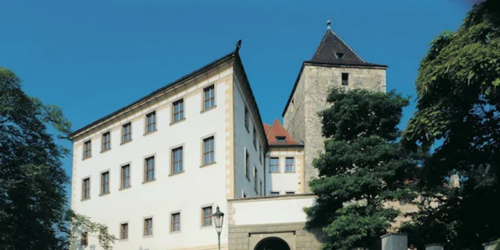 2 vstupenky na prehliadku do úchvatného Lobkowiczkého paláca s unikátnou umeleckou zbierkou