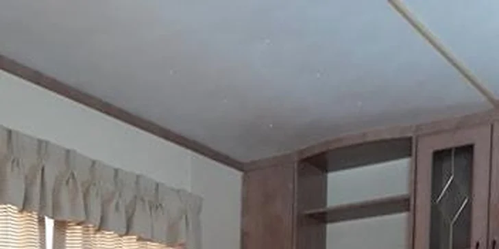Pobyt v mobilheime v Pekle Čertovina s raňajkami a programom