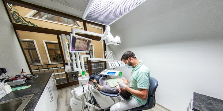 Kompletný balíček zahŕňajúci vstupné vyšetrenie a dentálnu hygienu