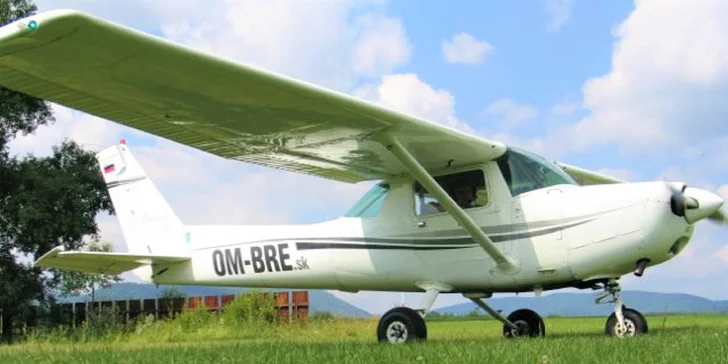 Vyhliadkové lety až pre 3 osoby v lietadle Cessna 172