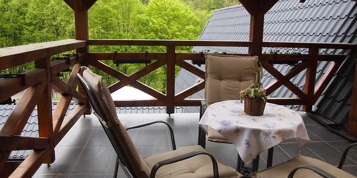 Ubytovanie s wellnessom v nadštandardne vybavenej Kolibe pri Sklenných Tepliciach