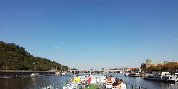 Námorníci, hurá na Vltavu: vyhliadkové plavby aj s rautom