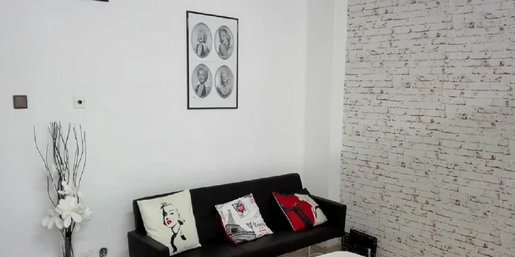 Dokonalé obočie i pery s permanentným make-upom