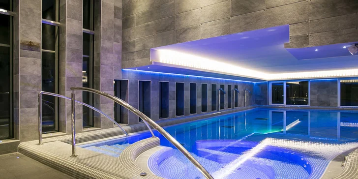 Jedinečný 4* relax s wellness a polpenziou v čarovných maďarských kúpeľoch