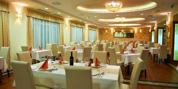 Wellness pobyt s neobmedzeným vstupom do hotelových bazénov a sáun