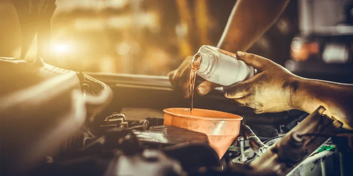 Výmena motorového oleja v autoservise Bergamo