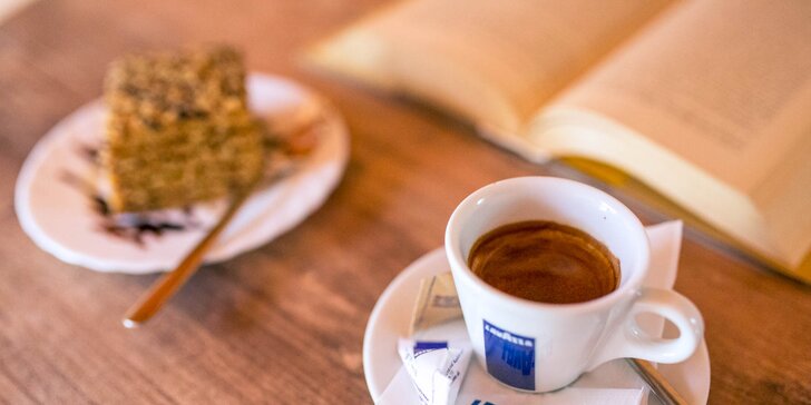 Espresso s chutnou Marlenkou v Intermezzo Caffe