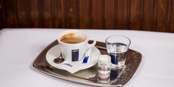 Poctivé espresso a chutný koláčik v Jam clube!