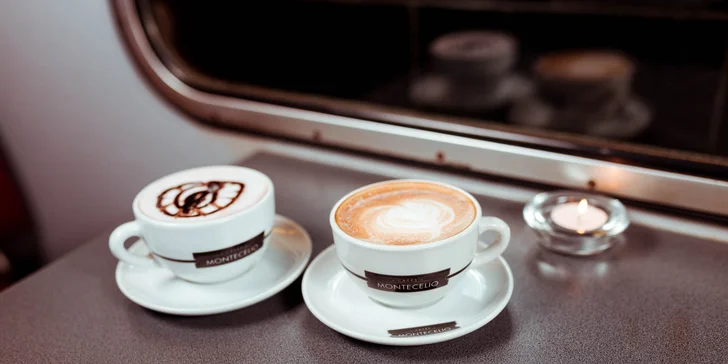 Nápoj a koláč alebo babychino, či kakao pre deti v Metro kaviarni