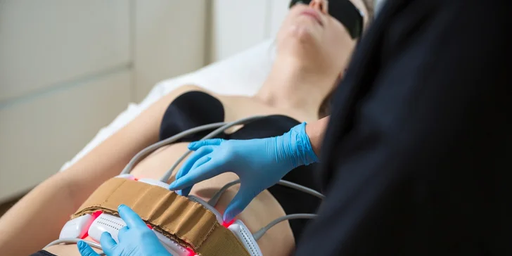 Vyformujte si telo s rádiofrekvenciou, kavitáciou alebo lipolaserom v Nefrit estee