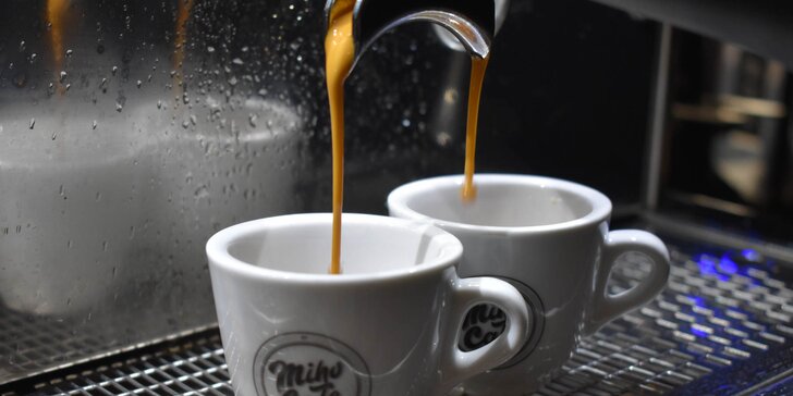 Lahodné espresso, latte macchiato, cappuccino a írska káva v MIHO cafe