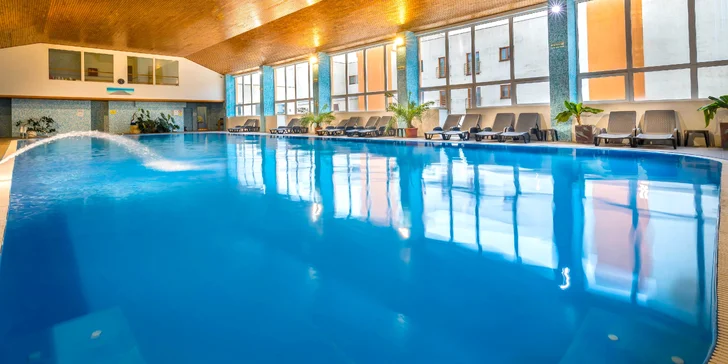 Kúpeľný wellness pobyt s plnou penziou, procedúrami podľa vlastného výberu a plaveckým bazénom v Hoteli Jantár*** Dudince