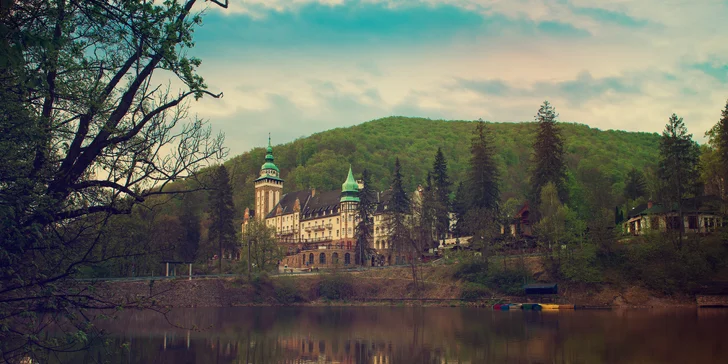 Wellness pre celú rodinu alebo páry s polpenziou v Miskolci-Tapolca