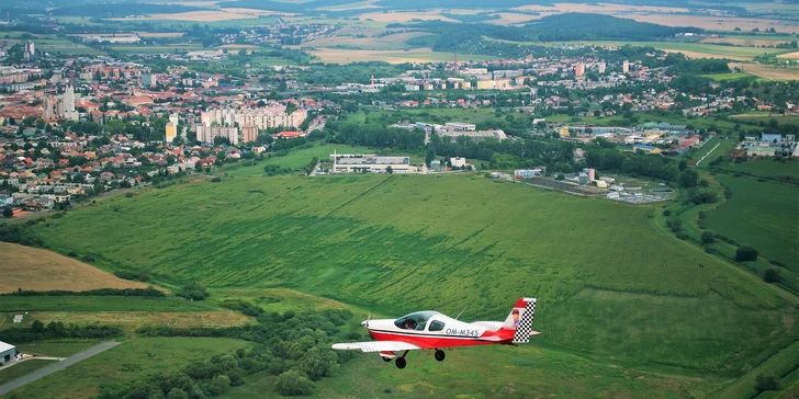 Zážitkový let lietadlom Viper SD4 s možnosťou pilotovania na skúšku