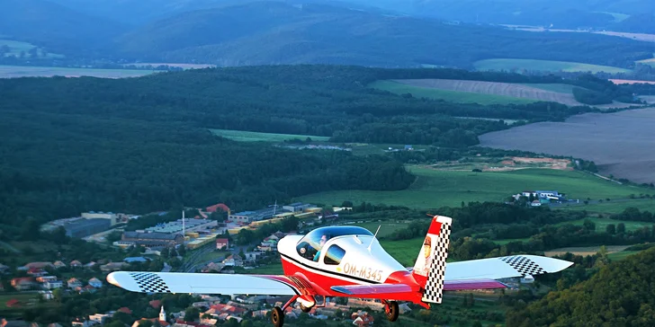 Zážitkový let lietadlom Viper SD4 s možnostou pilotovania na skúšku