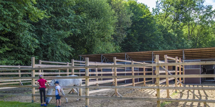 Zážitky na wellness ranči so skvelou polpenziou, privátnym relaxom aj masážou