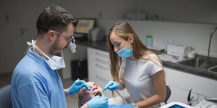 Kompletný balíček zahŕňajúci vstupné vyšetrenie a dentálnu hygienu