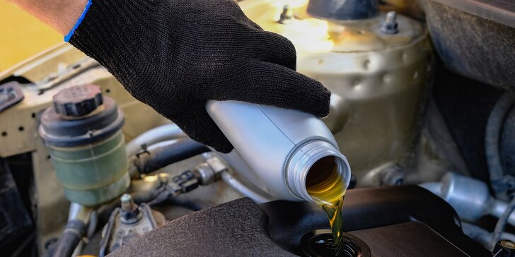 Výmena oleja a olejového, palivového a kabínového filtra
