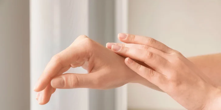 Japonská manikúra alebo wellness manikúra