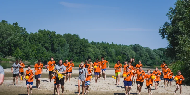 Dobrodružné loptové hry a futbalový kemp v Zemnom — J4K brankársky kemp v Zemnom