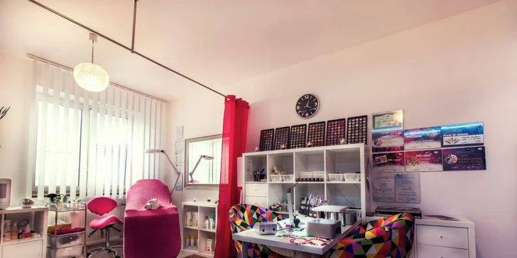 Úprava obočia alebo 4D a 6D mihalnice