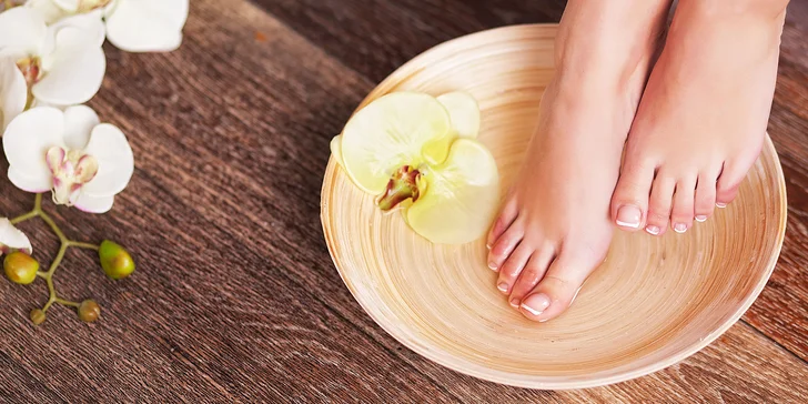 Relax pre vaše nohy: Wellnes alebo suchá pedikúra v Salóne Seberíni