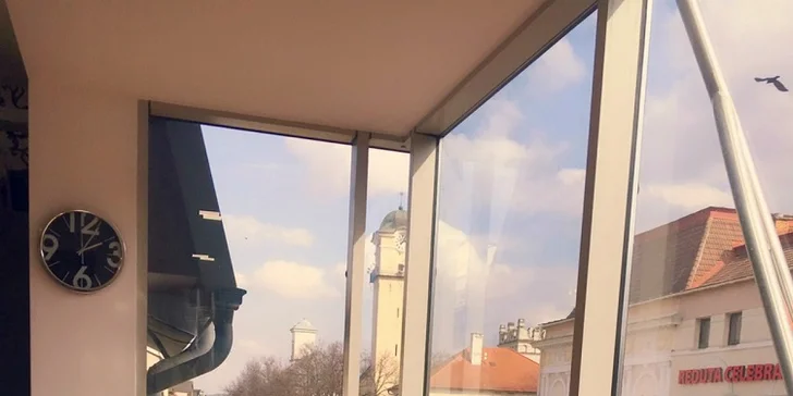Čokoládová, klasická či relaxačná masáž chodidiel alebo permanentka