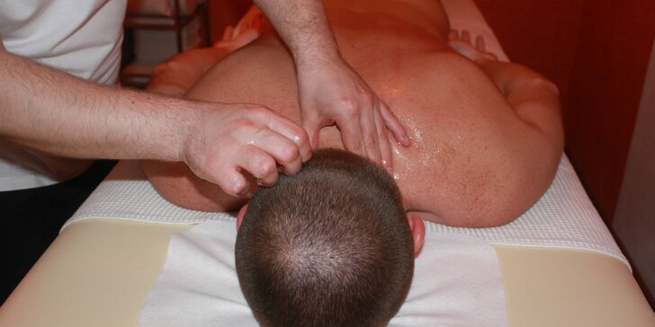 Pobyt v saune alebo klasická masáž s peelingom