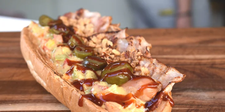 Vyberte si svoj HOT DOG a dajte si ho s hranolčekmi