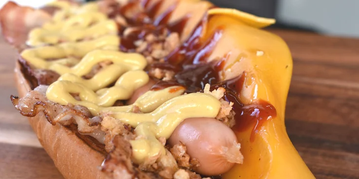 Vyberte si svoj HOT DOG a dajte si ho s hranolčekmi