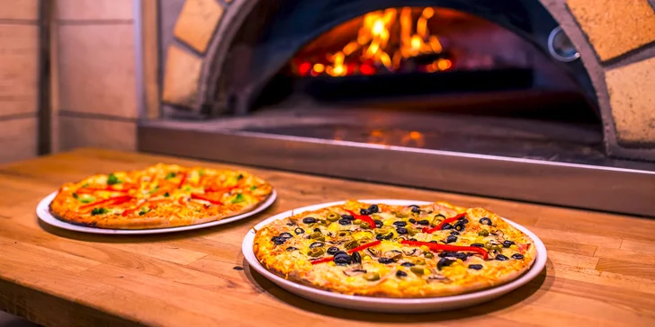 Klasická pizza v HAPPY HOURS alebo počas celého dňa - na výber z 8 druhov