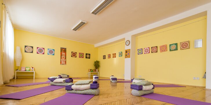 Cvičenie jogy v Rheia Centre Prešov