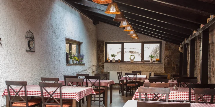 3-chodové menu pre 2 os. a 2 hod. privátny vstup do fínskej sauny