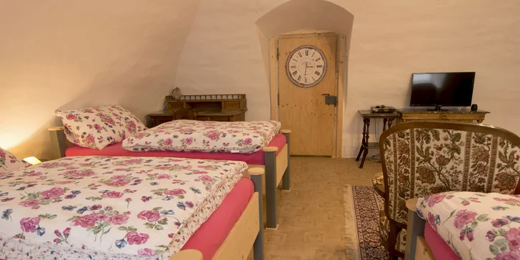Netradičný pobyt v štýle 19. storočia v Zemianskej Kúrii Vachtár v Kráľovej Lehote