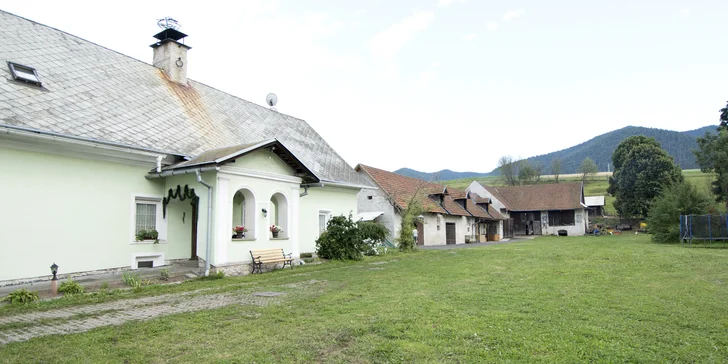 Netradičný pobyt v štýle 19. storočia v Zemianskej Kúrii Vachtár v Kráľovej Lehote