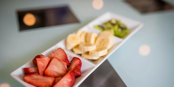 Skvelá kávička alebo jedinečné čokoládové fondue s ovocím v Prešove